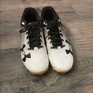 Under Armour Black and White Baseball Cleats